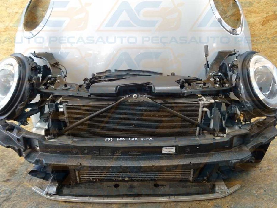 MINI CLUBMAN JCW F54 Frente Completa