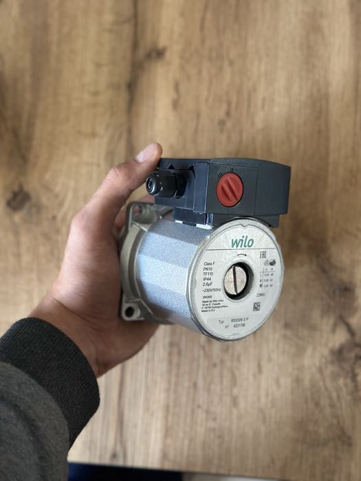 Насос WILO RS 25/6-3 P для котлів Ariston, Immergas, Ferolli, Termet, Vaillant та інші (France)