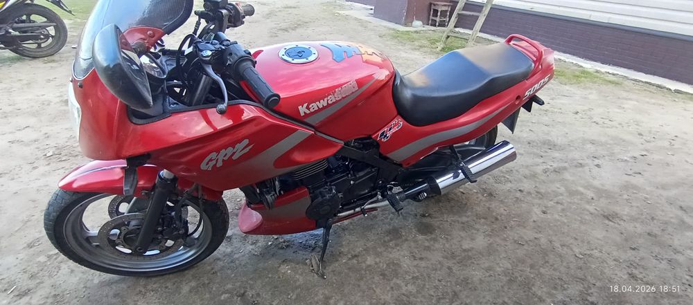 Продам kawasaki gpz 500