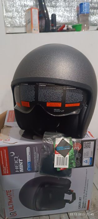 Мото шолом jet" Ultimate Speed. L