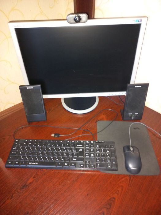 Продам монітор, клавіатуру, колонки, мишку і камеру