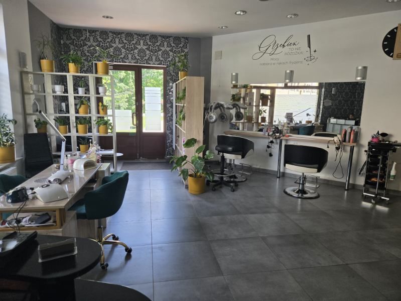 Wynajnę budynek usługowy