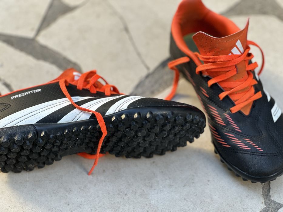 Chuteiras Adidas predator ‘36