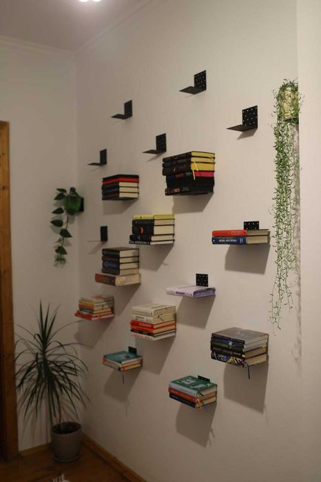 Поличка для книжок Метал