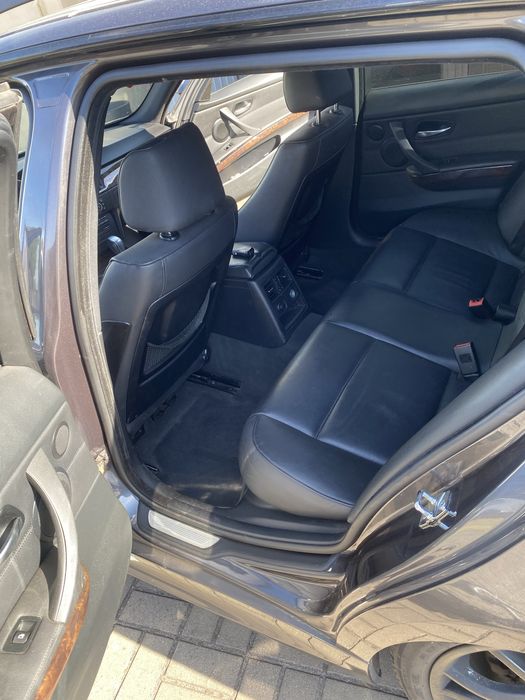 SPRZEDAM BMW E91 335d 2007