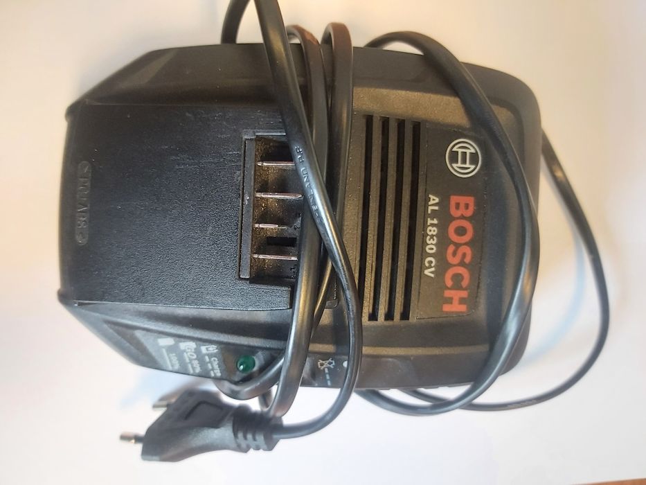 Ładowarka Bosch AL1830CV 14,4-18V 3A szybka
