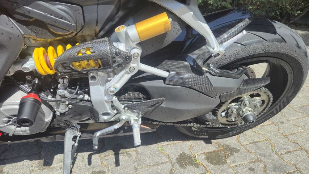 Ducati Streetfighter V2 === Extras em Carbono === Ver Descrição!!!