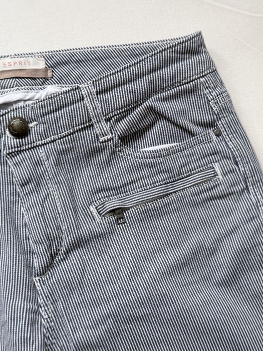 Spodnie Esprit skinny paski niebieskie białe marynarskie jeans