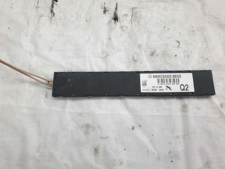 Mercedes w203 wzmacniacz antenowy