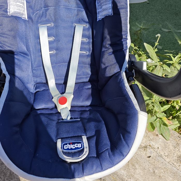 Автолюлька CHICCO.