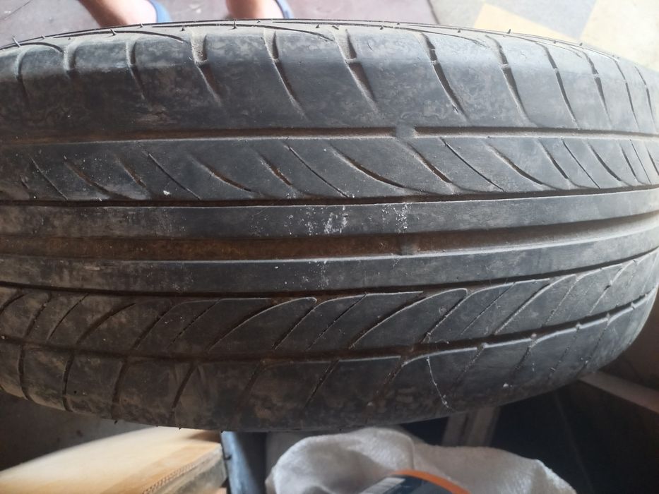 Резина FALKEN R15