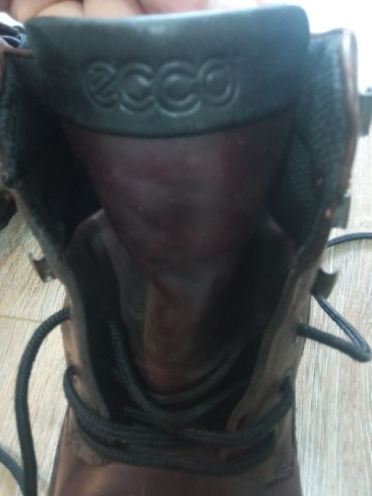 Продам мужскую обувь