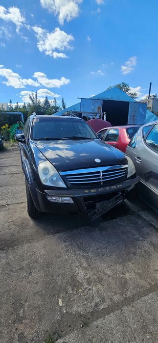 Ssang Yong Rexton 2,7d 2005r tylko części