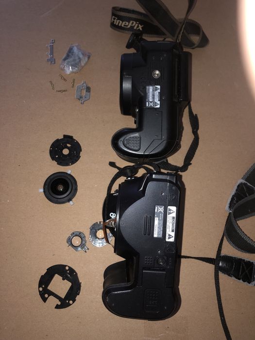 Фотоапарати на запчастини