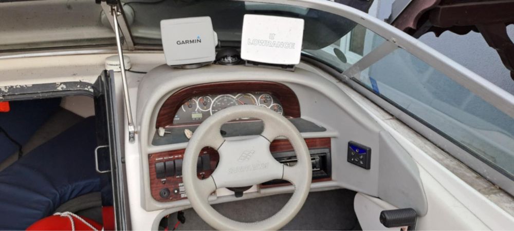 Łódź Motorowa Four winns Sundowner205