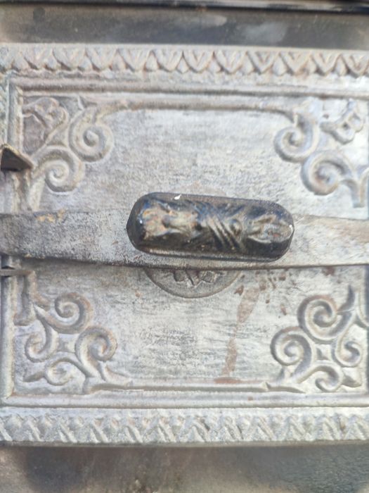 Drzwiczki do pieca kaflowego