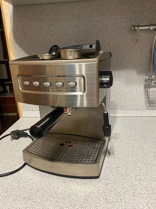 Продам кофемашину  ZELMER