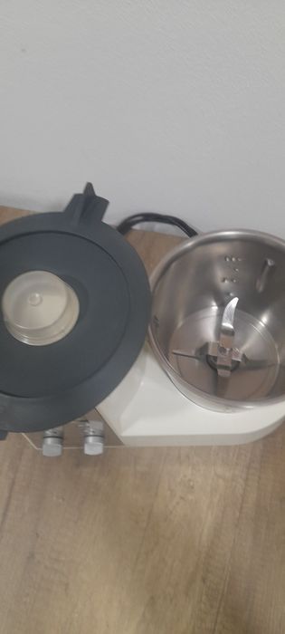 Yämmi 1 completa