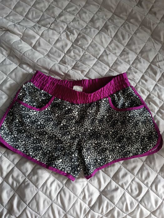 Krótkie spodenki na lato S/M