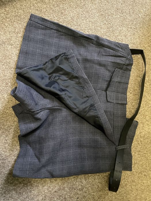 Шорти-спідниця з ременем