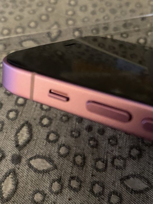 Iphone XR convertido 16 Rosa