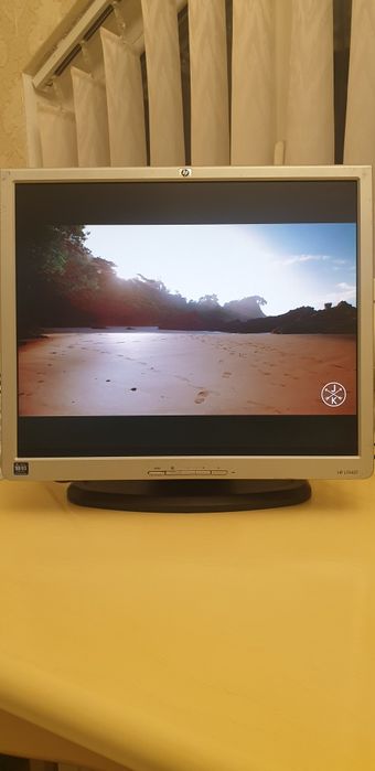 Монітор 19", HP L1940T