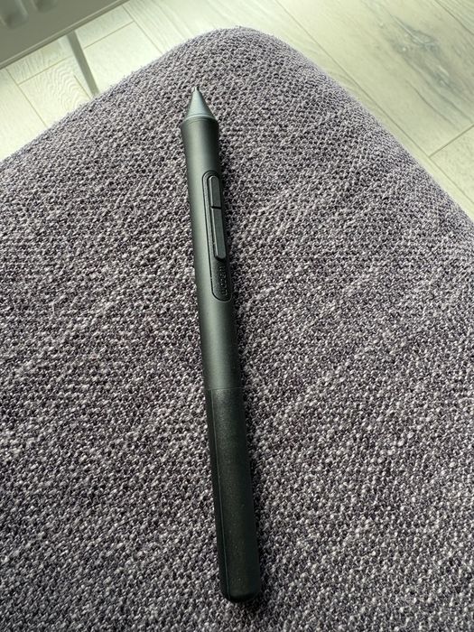 Графічний планшет Wacom Intuos S