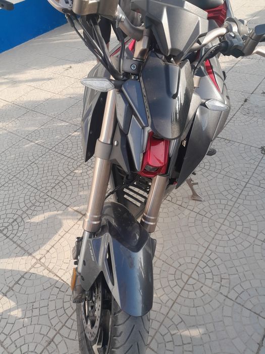Zontes 125 U com 19000