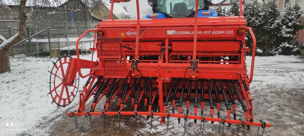 Agregat uprawowo-siewny Kuhn Combiliner Integra GII
