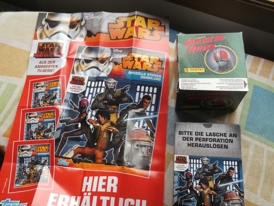 Caixas vazias de cromos+poster e saquetas