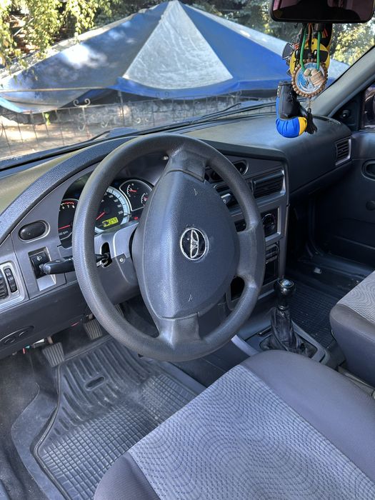 Продам автомобіль Daewoo Nexia