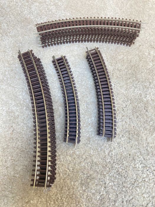 Modelismo ferroviário - Linhas e Sets Roco HO