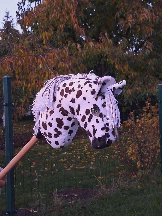 AV Peregrine hobby horse