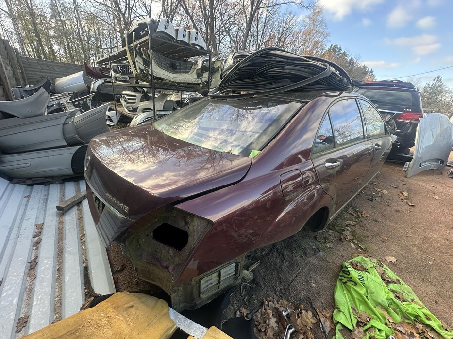 Mercedes S63 AMG W221 6.3 2008 року лонг червоний