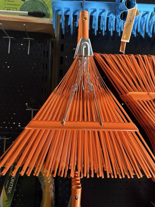 Граблі віялові EMX-22