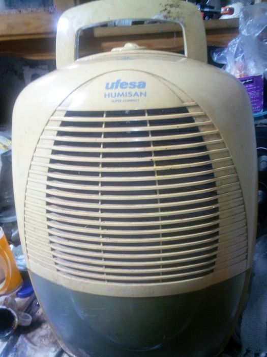 Desumidificador eléctrico  moderno marca ufesa 30€