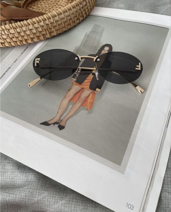 трендові актуальні окуляри