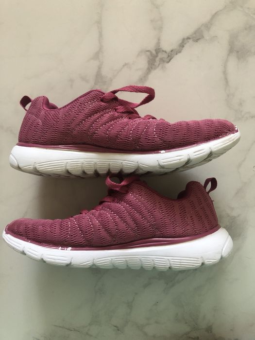 Кросівки Skechers WellWalk 36 розмір