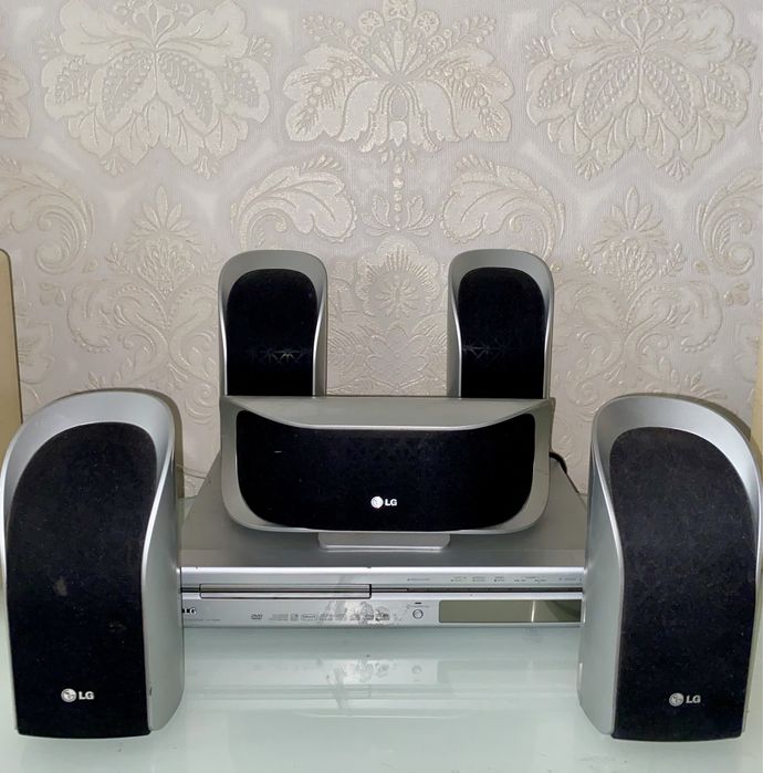 Домашній кінотеатр LG 5.1 + DVD ресивер