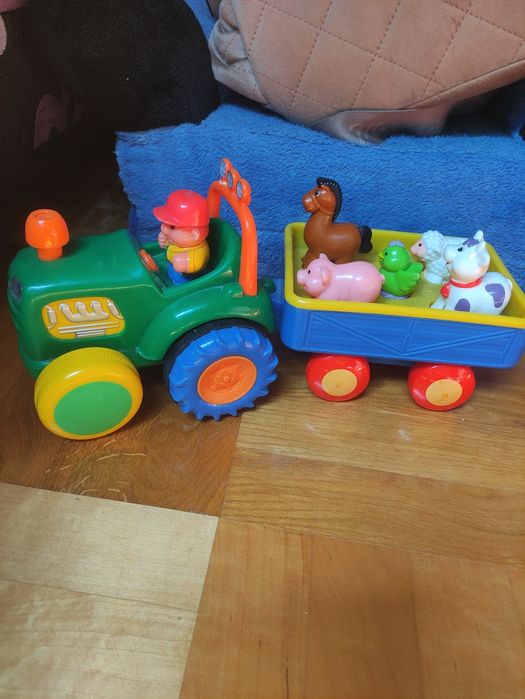 Traktor Dummel sprawny jeździ gra