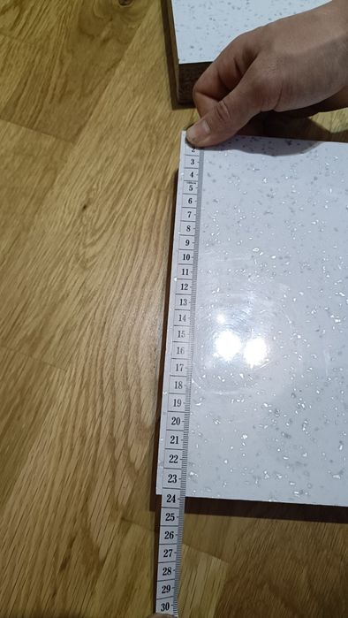 Półki z blatu kuchennego