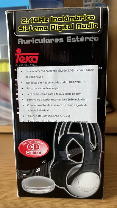 Auscultadores da marca Teka