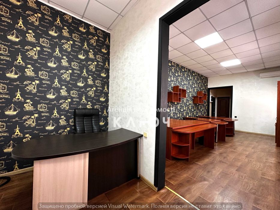 Продаж приміщення в ЦЕНТРІ, вул. Шевченка  37.50 м²