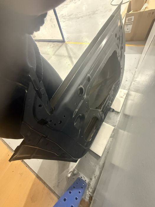 Porta Tesla Model 3 2025