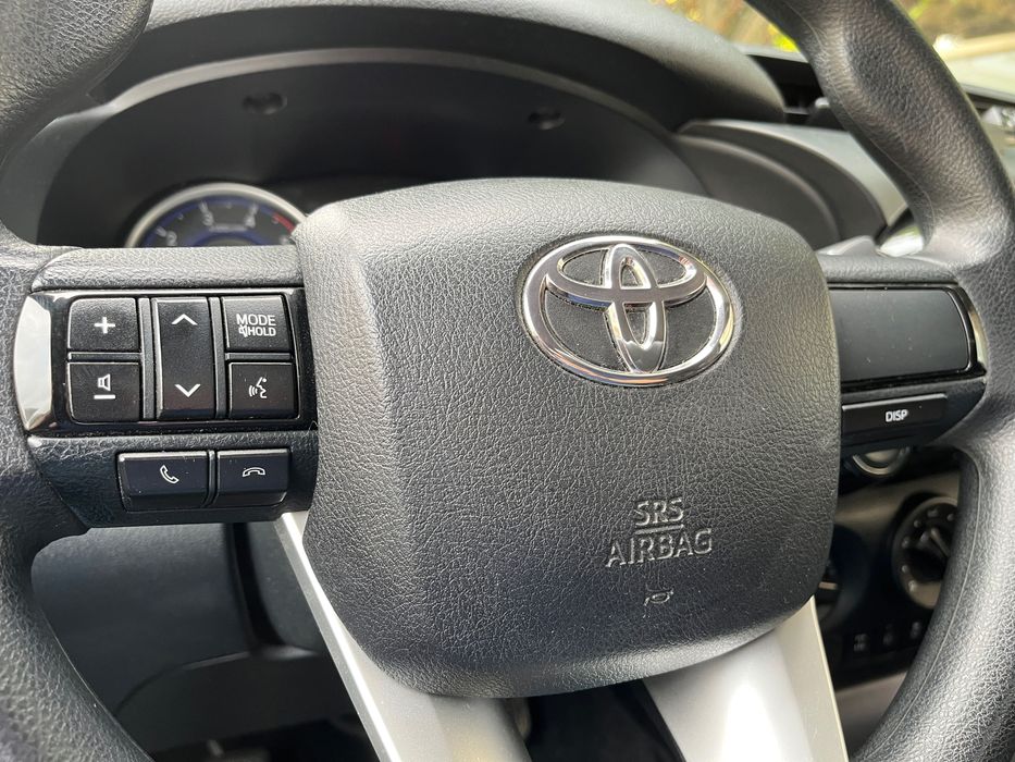 Toyota Hilux 4X4 semi-nova - Apenas 74000 km_Nunca fez TT_Pintura mate