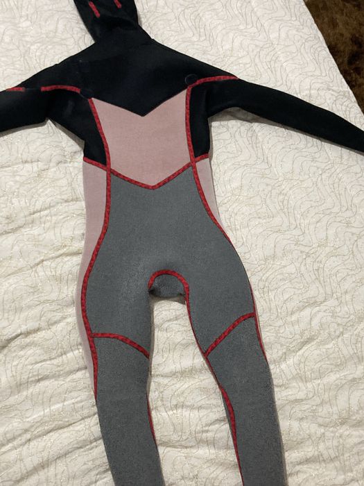 Fato rip curl 5/4 hooded M