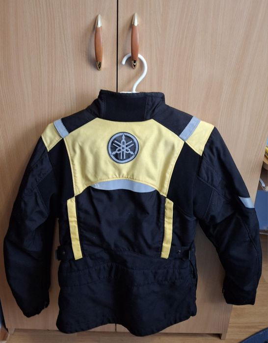 Продам мотокуртку