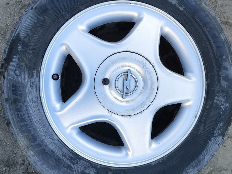 Alufelgi Opel R15 4x100 koła