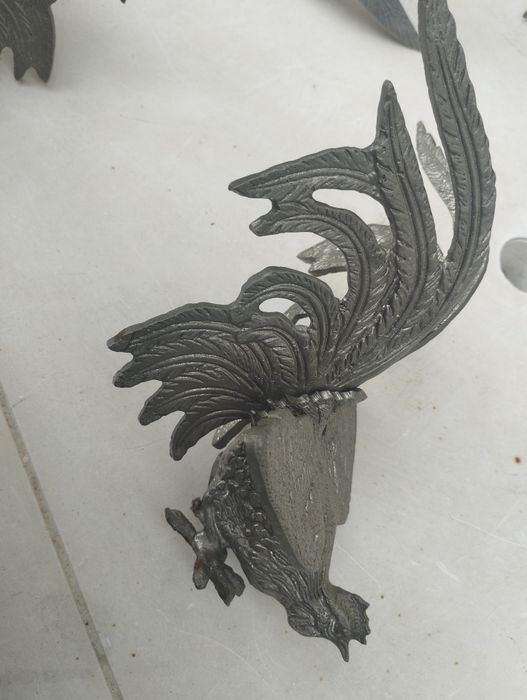 Peças decorativas em estanho