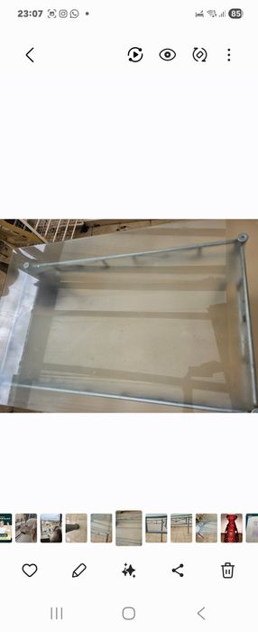 Mesa Refeição em vidro fosco